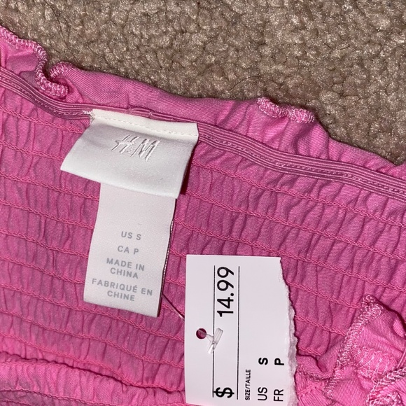 h and m off the shoulder tee - Picture 3 of 3